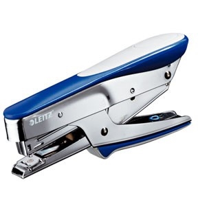 Leitz Agrafeuse 5545 pour 15 feuilles, bleue